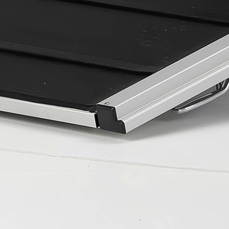 Embout droit pour profilé de pont