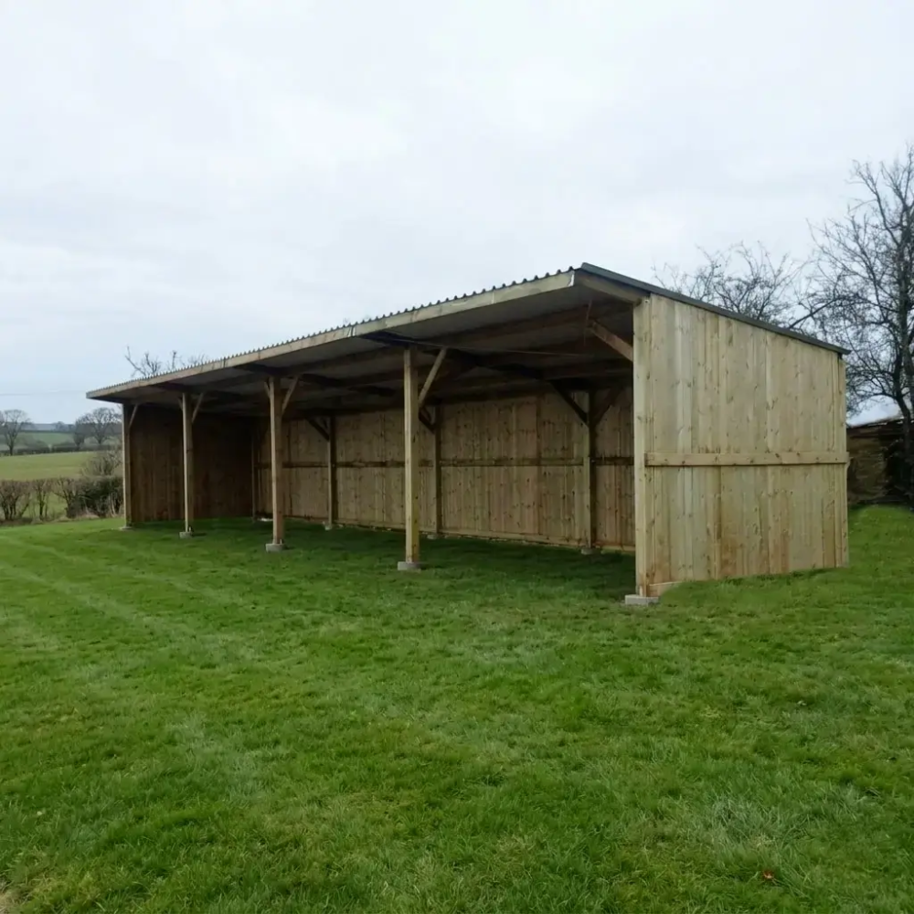 Abri Classic Max 95m2 : 20x4m + Auvent 1m