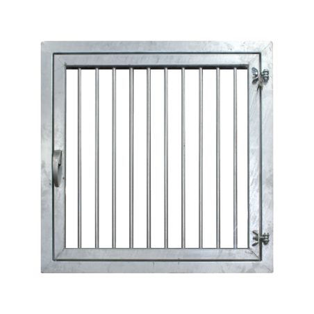Fenêtre plexiglas avec barreaux