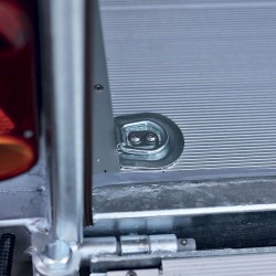 Anneau de fixation pour fourgon