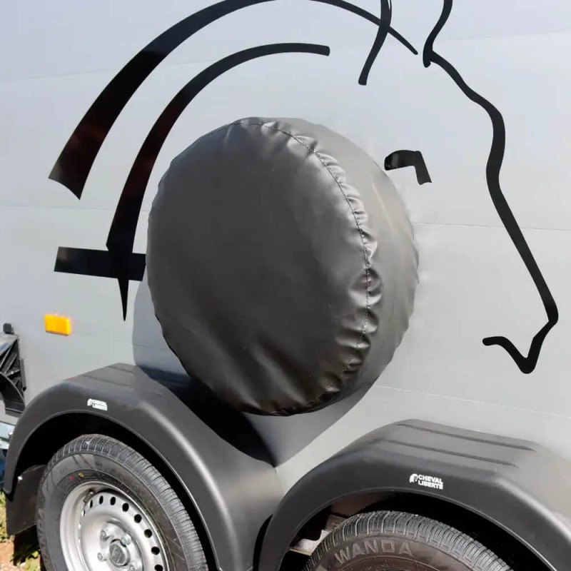 Housse de roue de secours 185